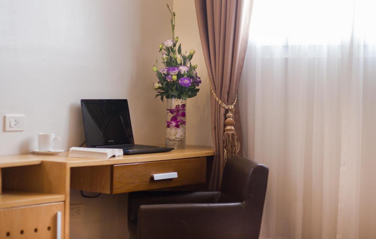 Eliana Ruby Hotel & Travel Ханой Экстерьер фото