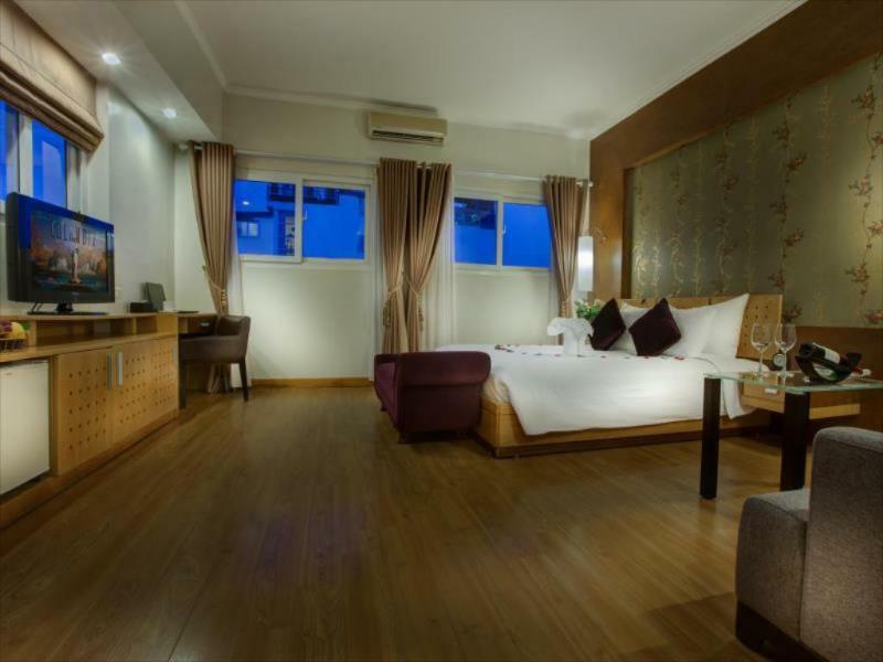 Eliana Ruby Hotel & Travel Ханой Экстерьер фото